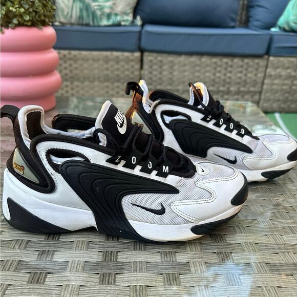 Nike Zoom 2K Retro  – (White & Black) Running Sneakers - Picture 3 of 7
